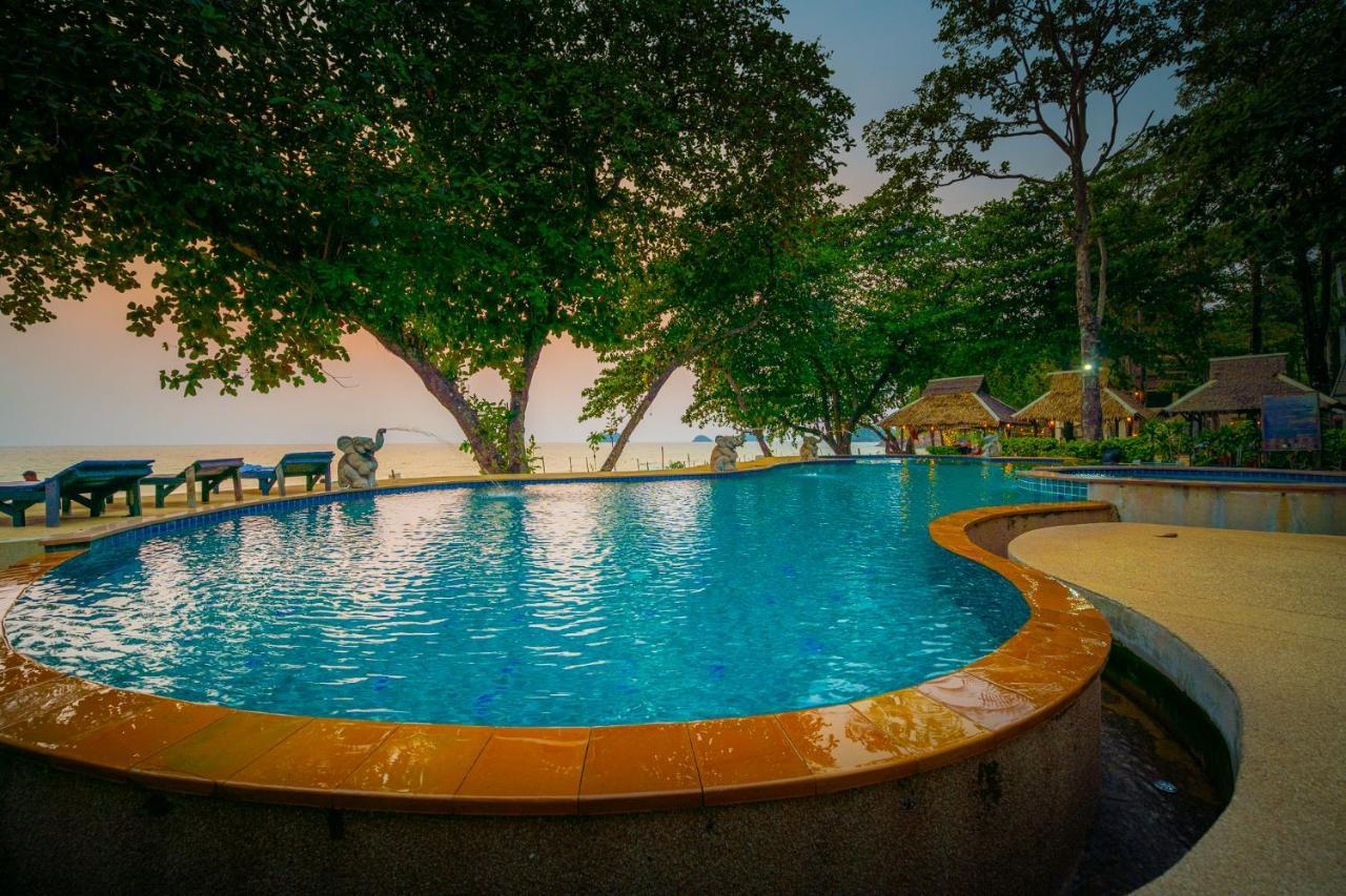 Siam Beach Resort Koh Chang Exterior photo